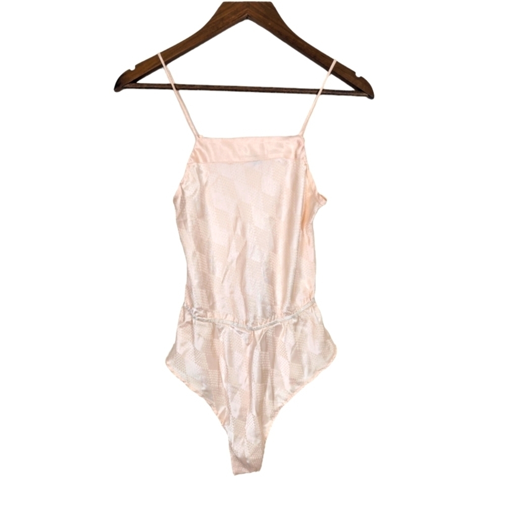 VINTAGE Laura Adams Retro Cottagecore Faux Satin Peach Pink Strappy Bodysuit